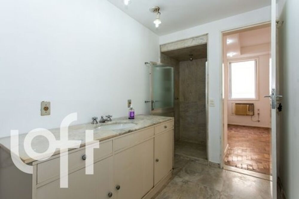 Apartamento à venda com 4 quartos, 285m² - Foto 1