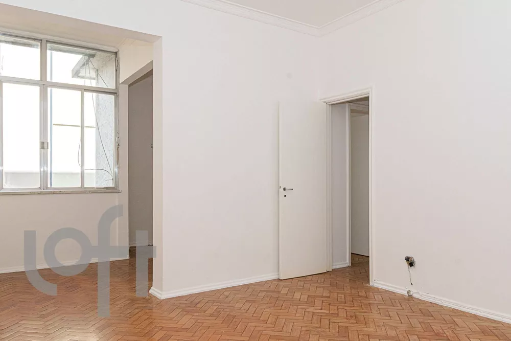 Apartamento à venda com 3 quartos, 110m² - Foto 1