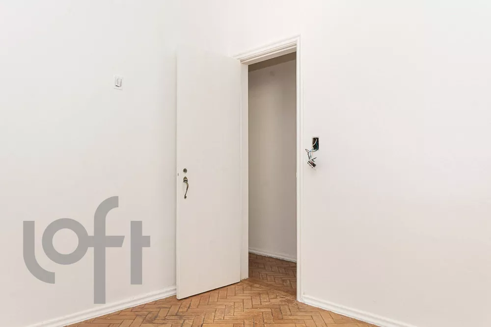 Apartamento à venda com 3 quartos, 110m² - Foto 19