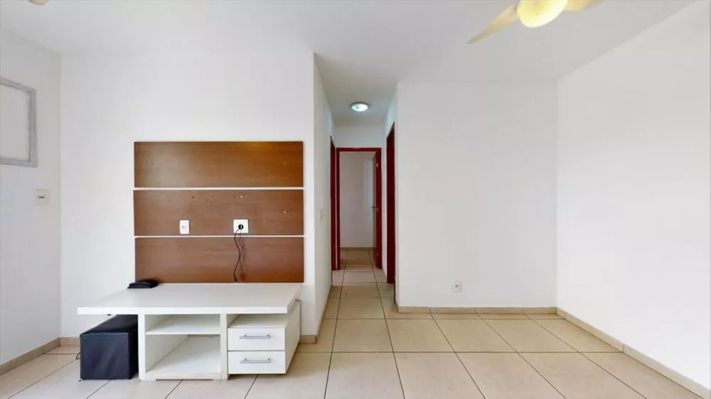 Apartamento à venda com 2 quartos, 60m² - Foto 4