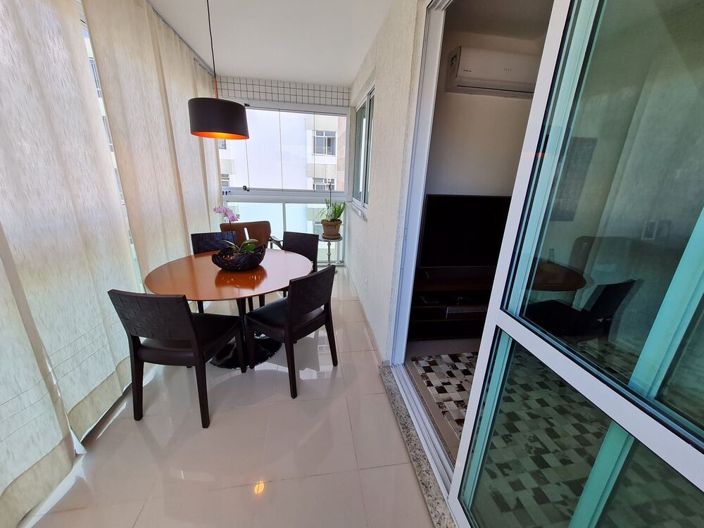 Apartamento à venda com 2 quartos, 75m² - Foto 12