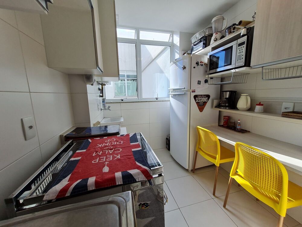 Apartamento à venda com 2 quartos, 75m² - Foto 7