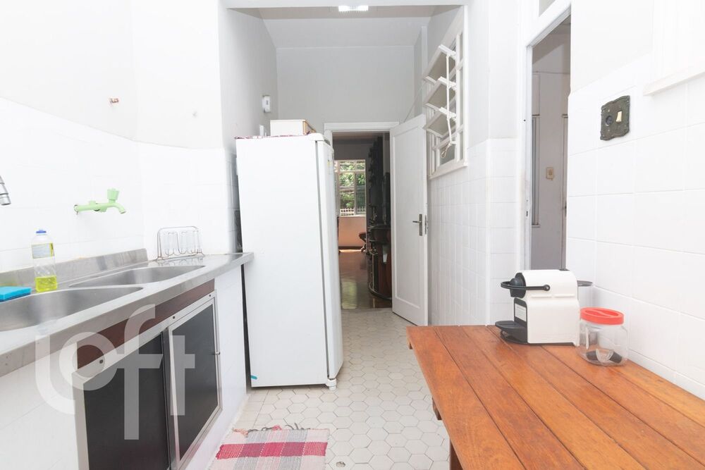 Apartamento à venda com 3 quartos, 114m² - Foto 7