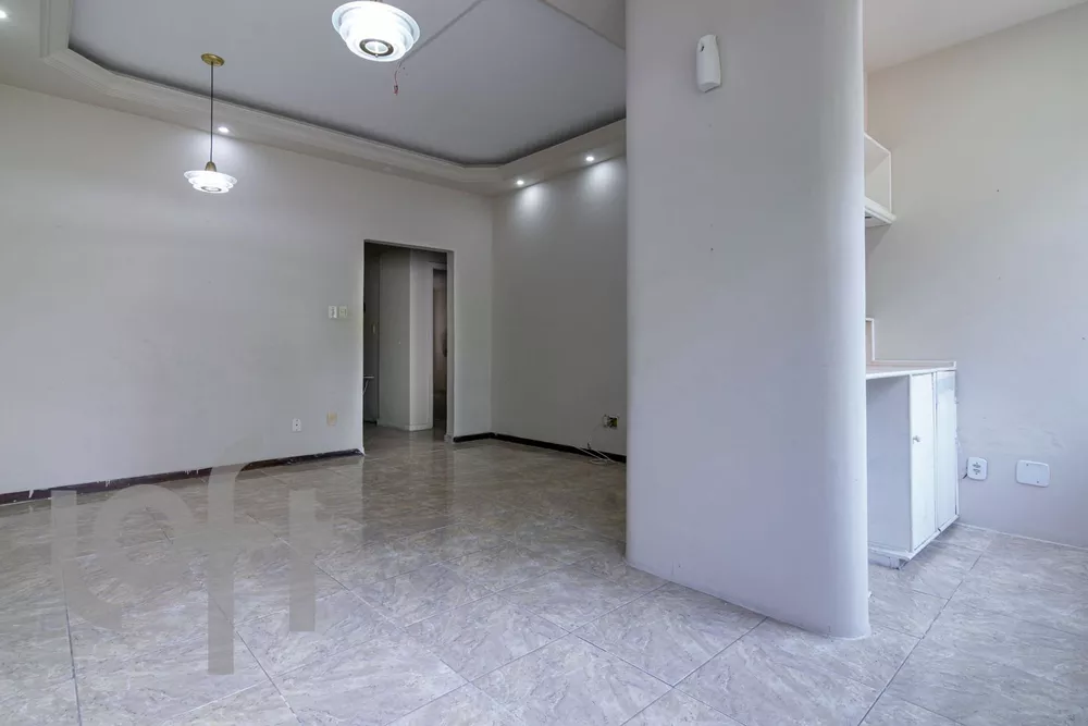 Apartamento à venda com 4 quartos, 150m² - Foto 22