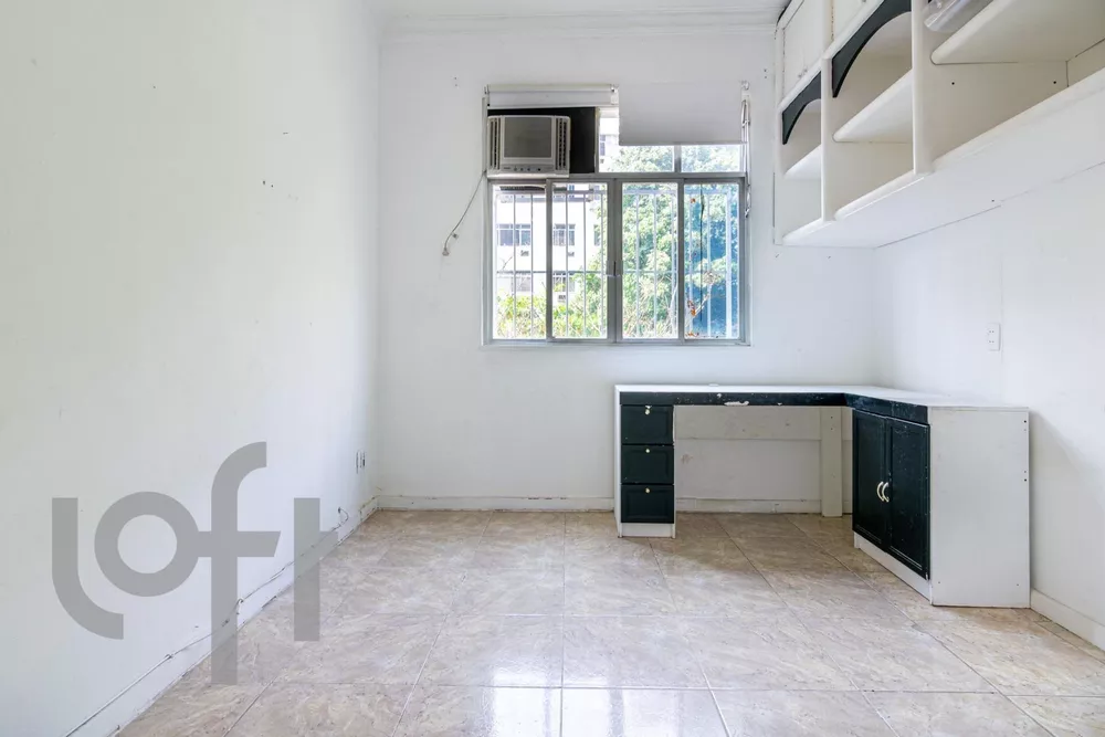 Apartamento à venda com 4 quartos, 150m² - Foto 35