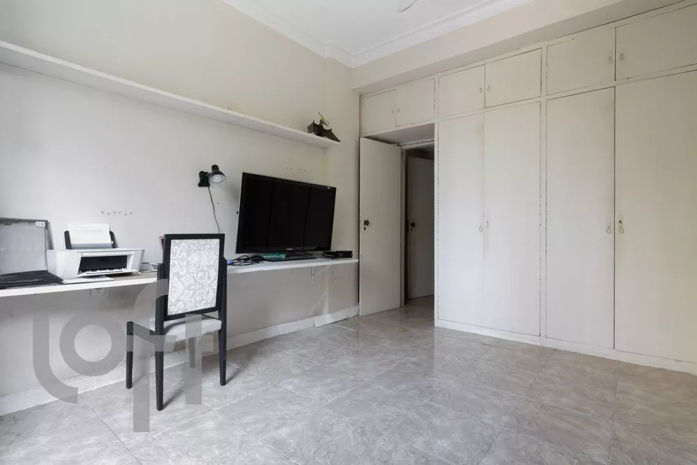 Apartamento à venda com 4 quartos, 150m² - Foto 33