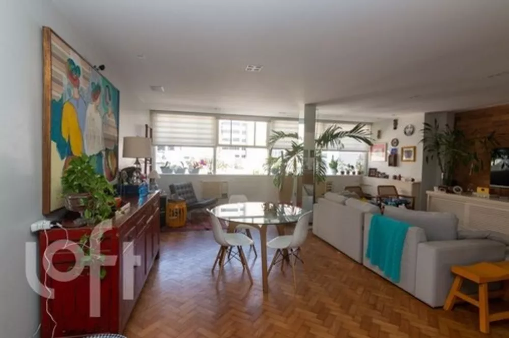 Apartamento à venda com 4 quartos, 170m² - Foto 1