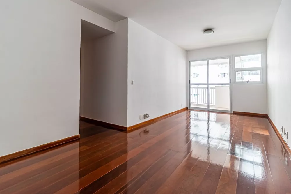 Apartamento à venda com 3 quartos, 83m² - Foto 1