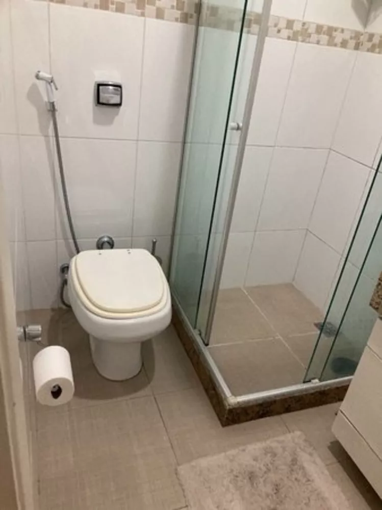 Apartamento à venda com 2 quartos, 71m² - Foto 2