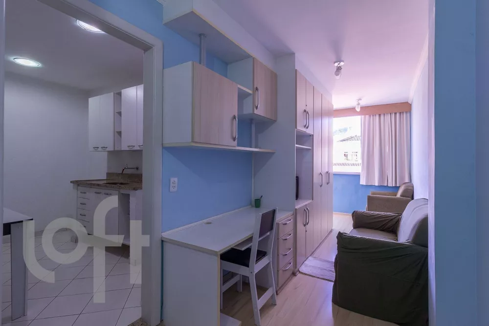 Apartamento à venda com 1 quarto, 48m² - Foto 2