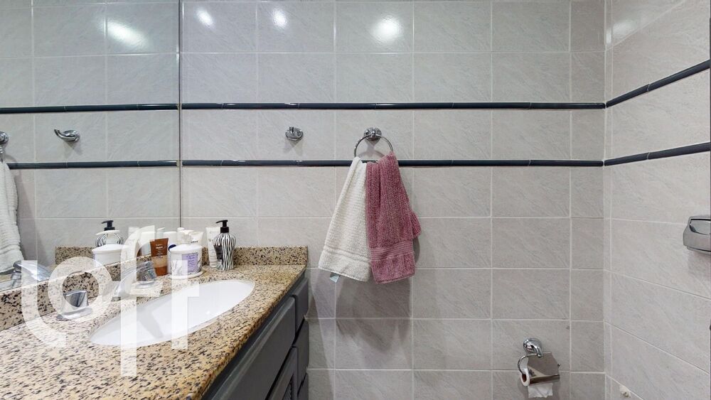 Apartamento à venda com 2 quartos, 69m² - Foto 4