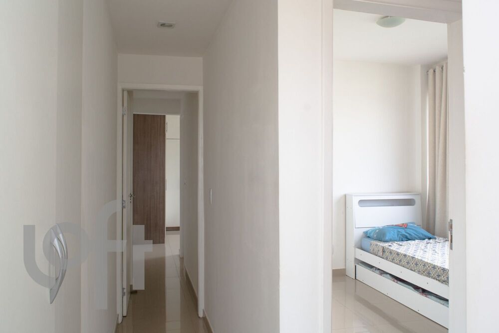 Apartamento à venda com 3 quartos, 85m² - Foto 10