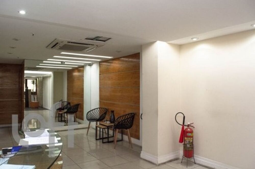 Apartamento à venda com 3 quartos, 85m² - Foto 18