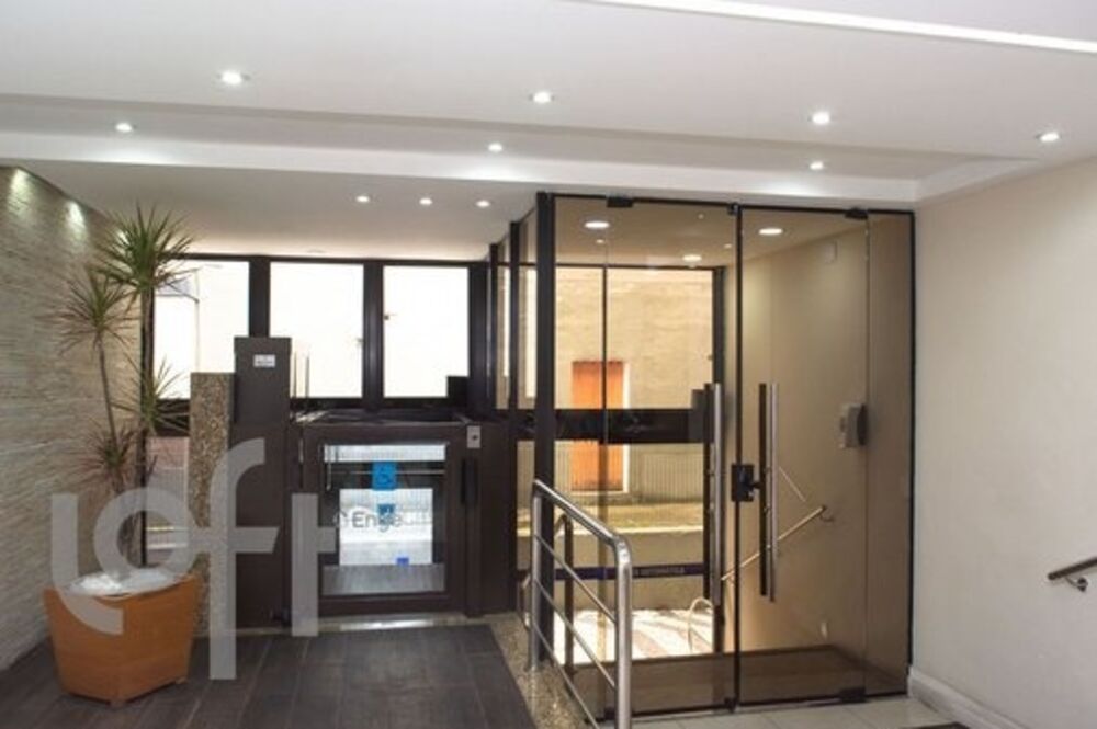 Apartamento à venda com 3 quartos, 85m² - Foto 19
