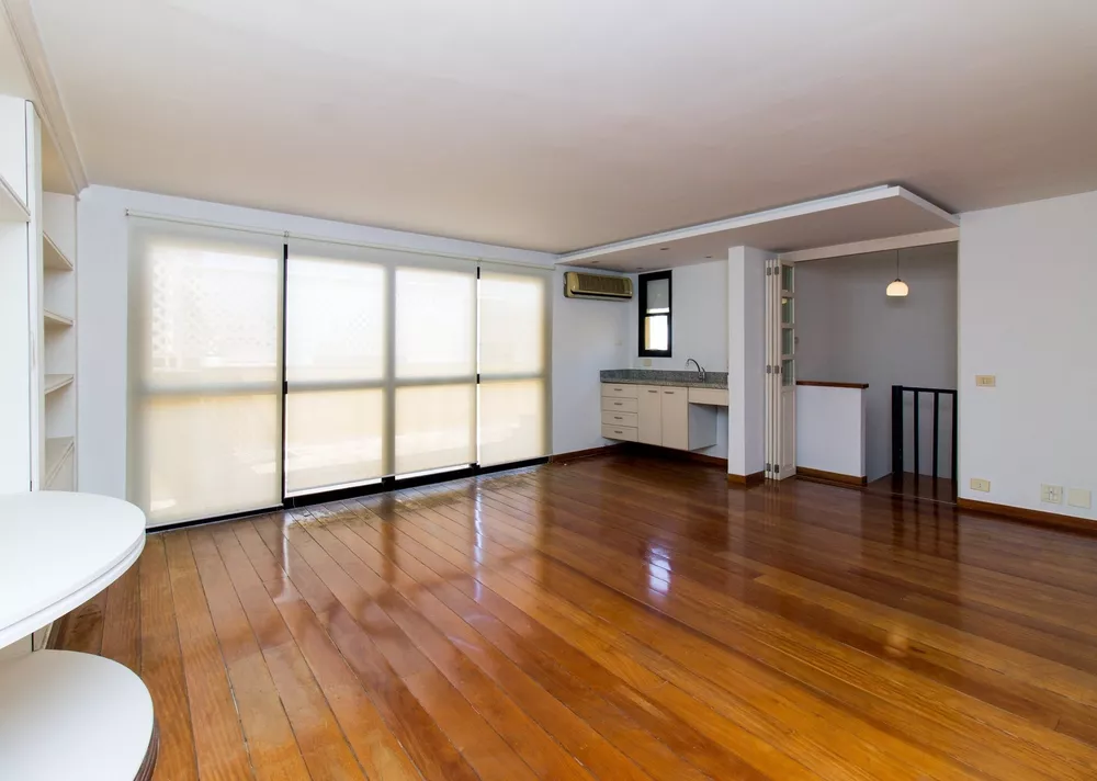 Apartamento à venda com 3 quartos, 250m² - Foto 1