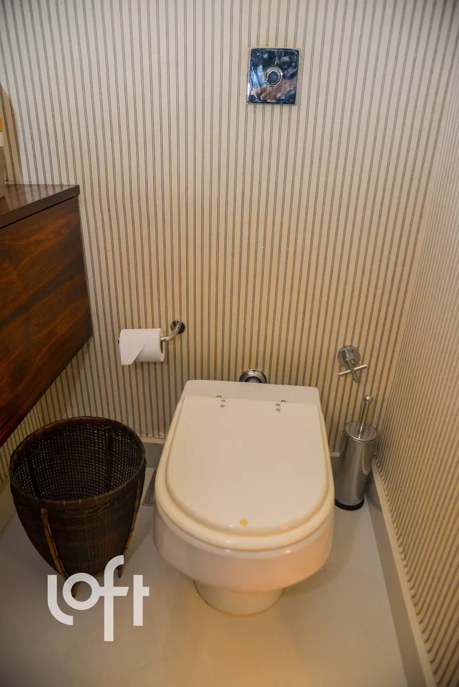 Apartamento, 3 quartos, 261 m² - Foto 2