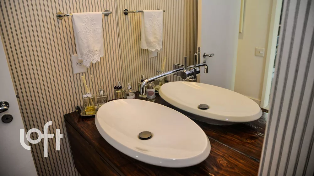 Apartamento, 3 quartos, 261 m² - Foto 3