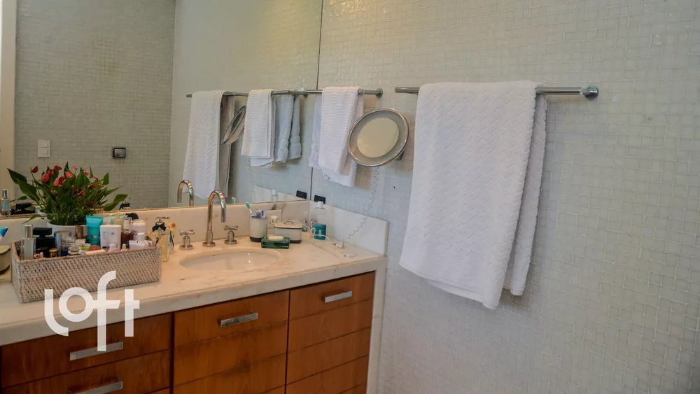 Apartamento, 3 quartos, 261 m² - Foto 4