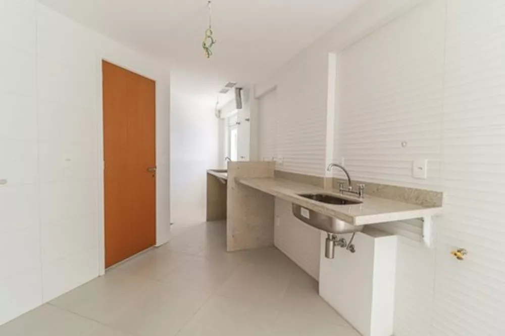 Apartamento à venda com 4 quartos, 179m² - Foto 4