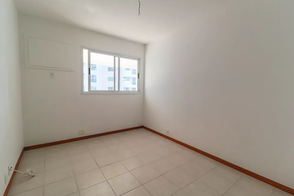 Apartamento à venda com 3 quartos, 82m² - Foto 3