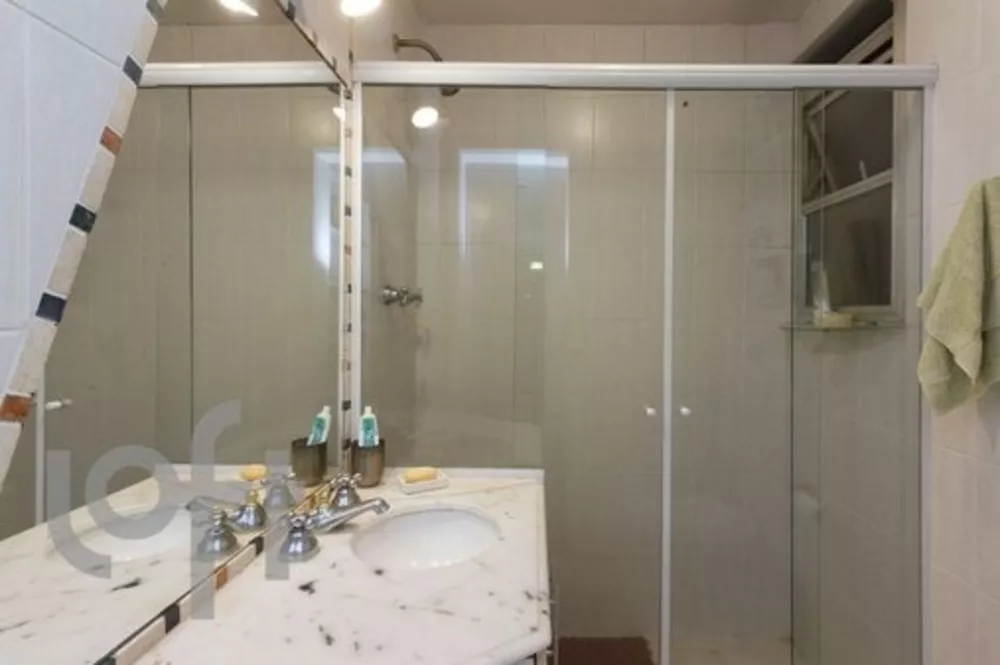 Apartamento à venda com 4 quartos, 240m² - Foto 3