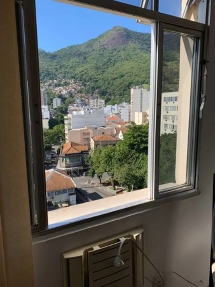 Apartamento à venda com 2 quartos, 75m² - Foto 21