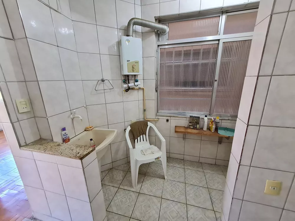 Apartamento à venda com 2 quartos, 75m² - Foto 8