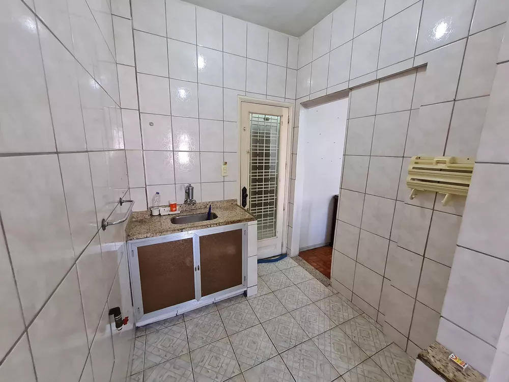 Apartamento à venda com 2 quartos, 75m² - Foto 5