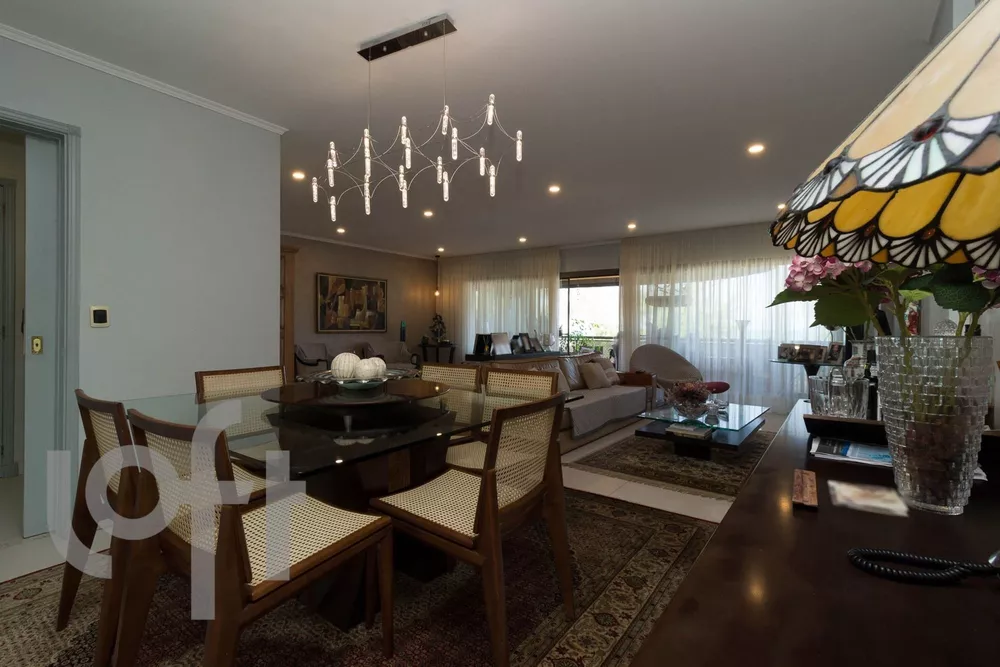 Apartamento, 3 quartos, 190 m² - Foto 1