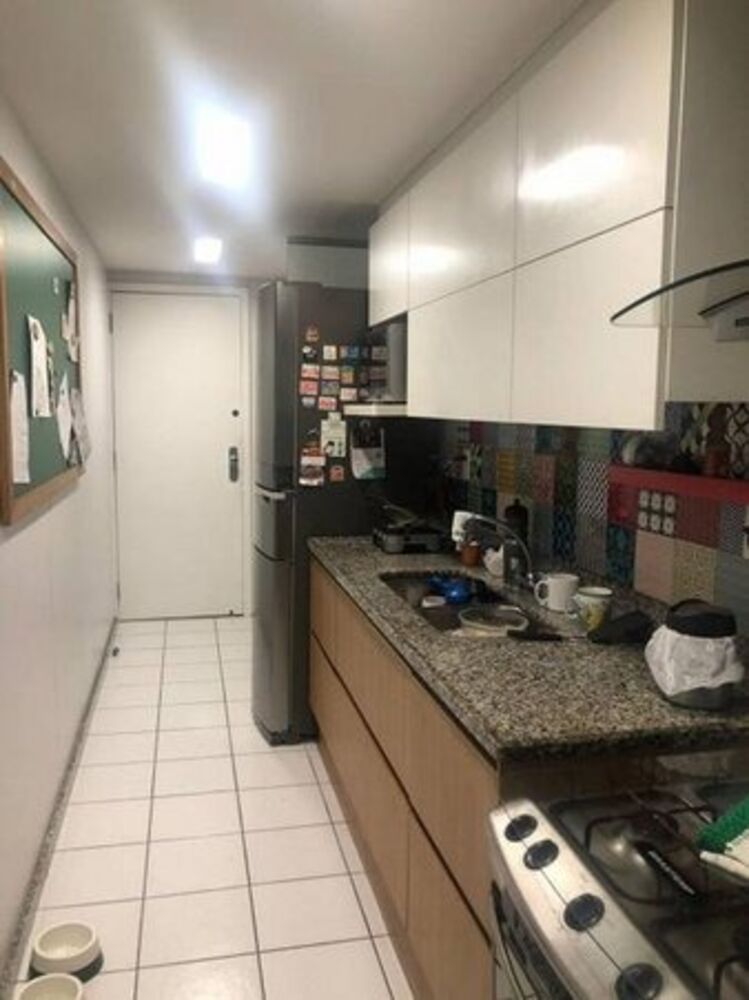 Apartamento à venda com 3 quartos, 150m² - Foto 4