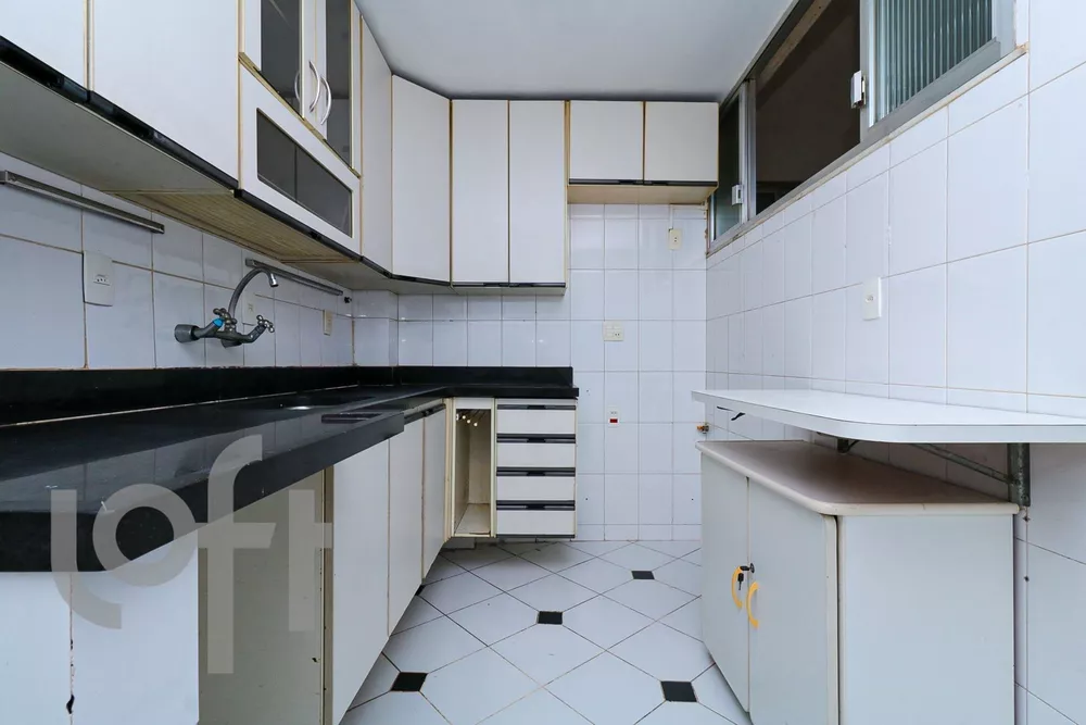 Apartamento à venda com 3 quartos, 134m² - Foto 10