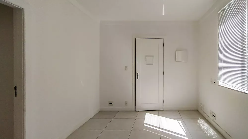 Apartamento à venda com 3 quartos, 62m² - Foto 1