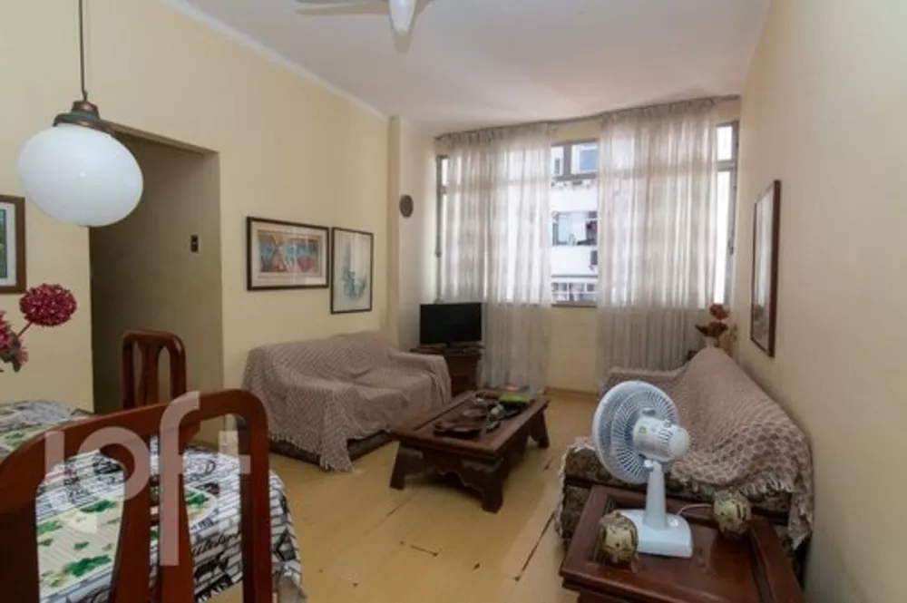 Apartamento à venda com 3 quartos, 110m² - Foto 1