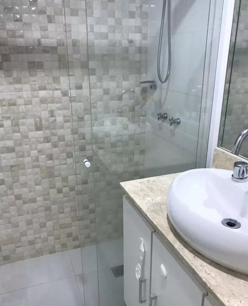 Apartamento à venda com 2 quartos, 66m² - Foto 2