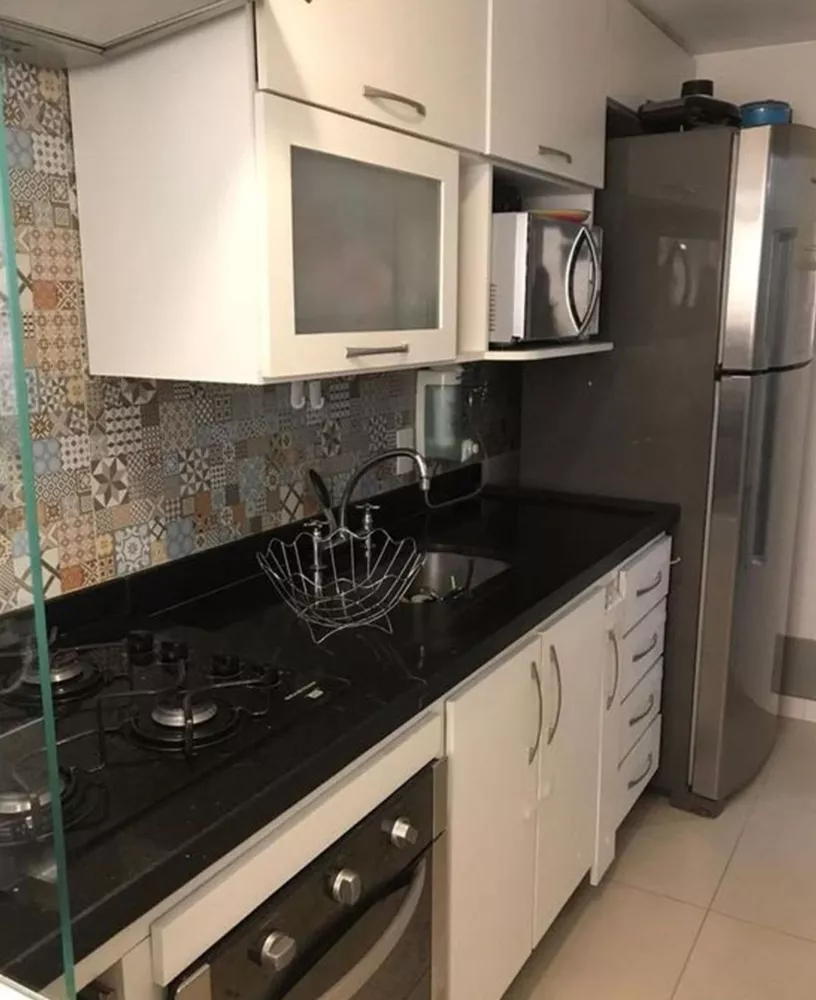 Apartamento à venda com 2 quartos, 66m² - Foto 17