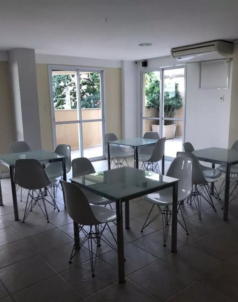 Apartamento à venda com 2 quartos, 66m² - Foto 10