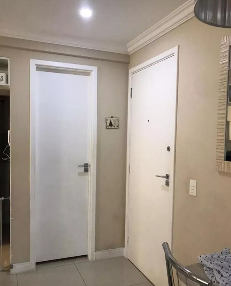 Apartamento à venda com 2 quartos, 66m² - Foto 4