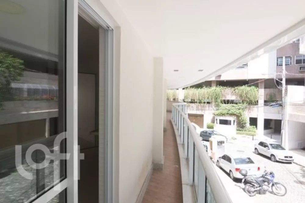 Apartamento à venda com 4 quartos, 163m² - Foto 1