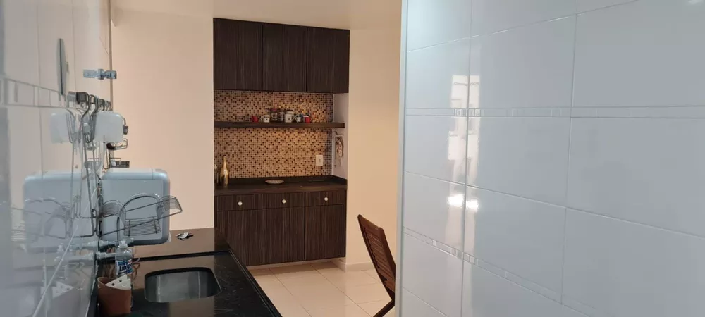 Apartamento à venda com 2 quartos, 95m² - Foto 5