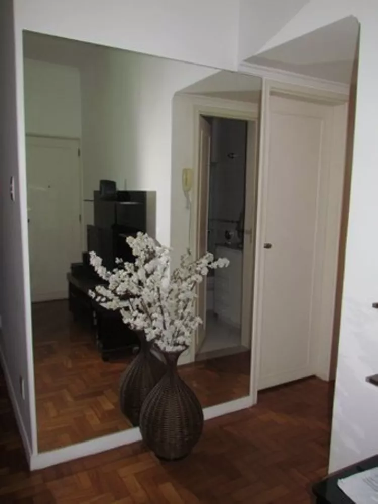 Apartamento à venda com 1 quarto, 42m² - Foto 4