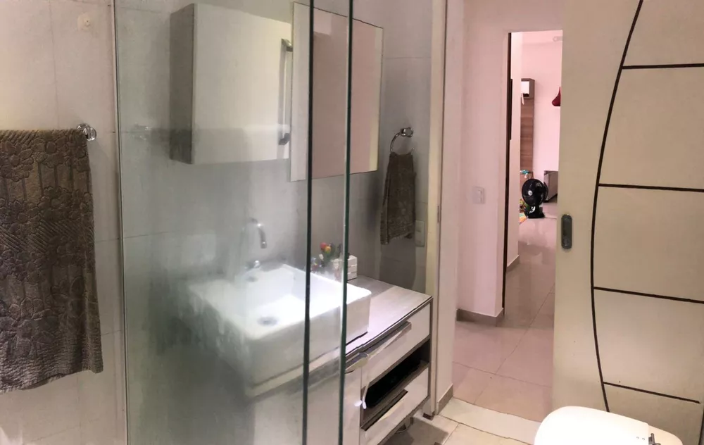 Apartamento à venda com 1 quarto, 62m² - Foto 2