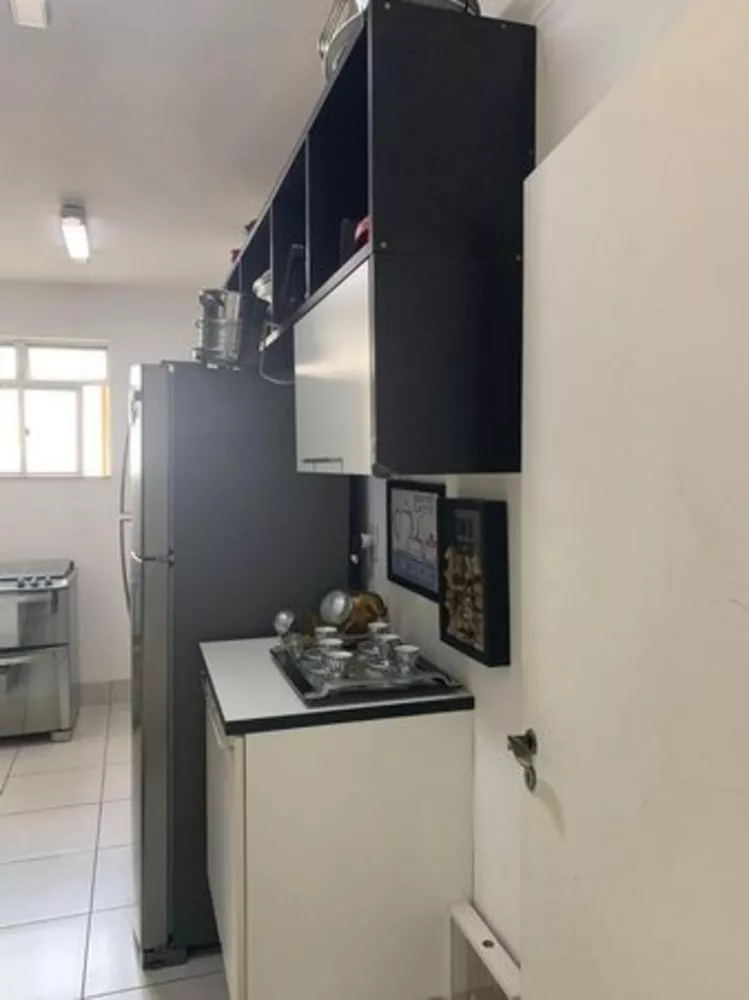 Apartamento à venda com 4 quartos, 145m² - Foto 7