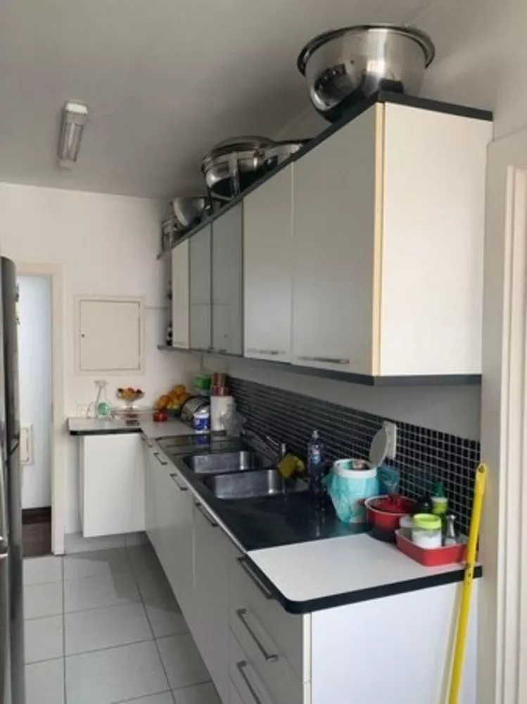 Apartamento à venda com 4 quartos, 145m² - Foto 6