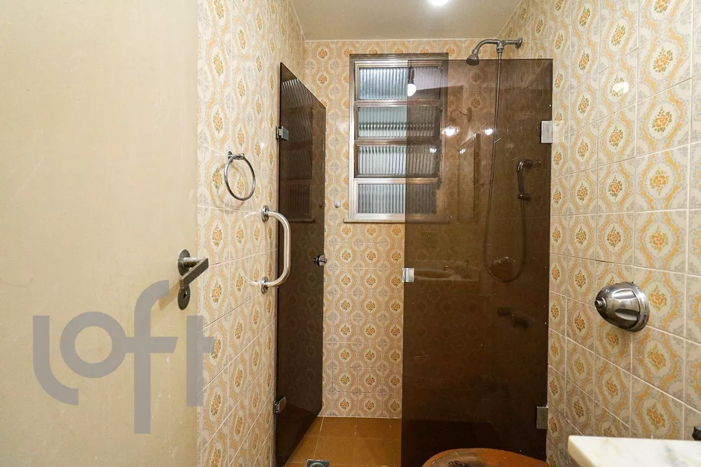 Apartamento à venda com 2 quartos, 90m² - Foto 2