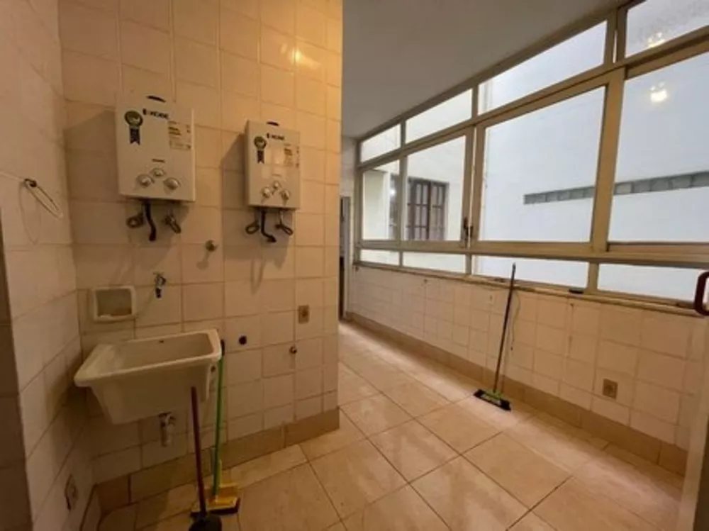 Apartamento à venda com 3 quartos, 158m² - Foto 8