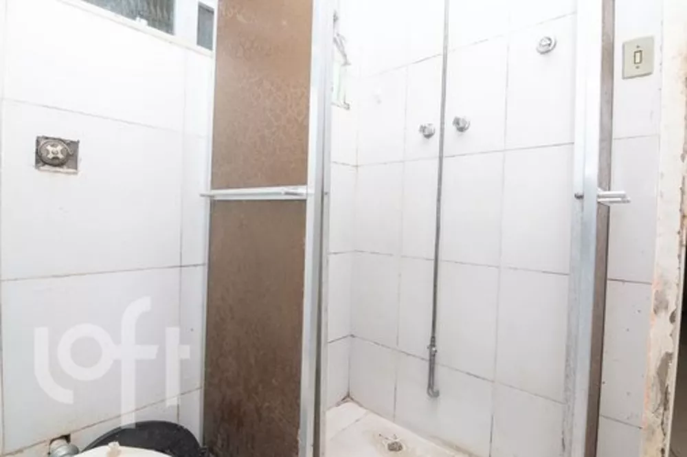 Apartamento à venda com 3 quartos, 130m² - Foto 4