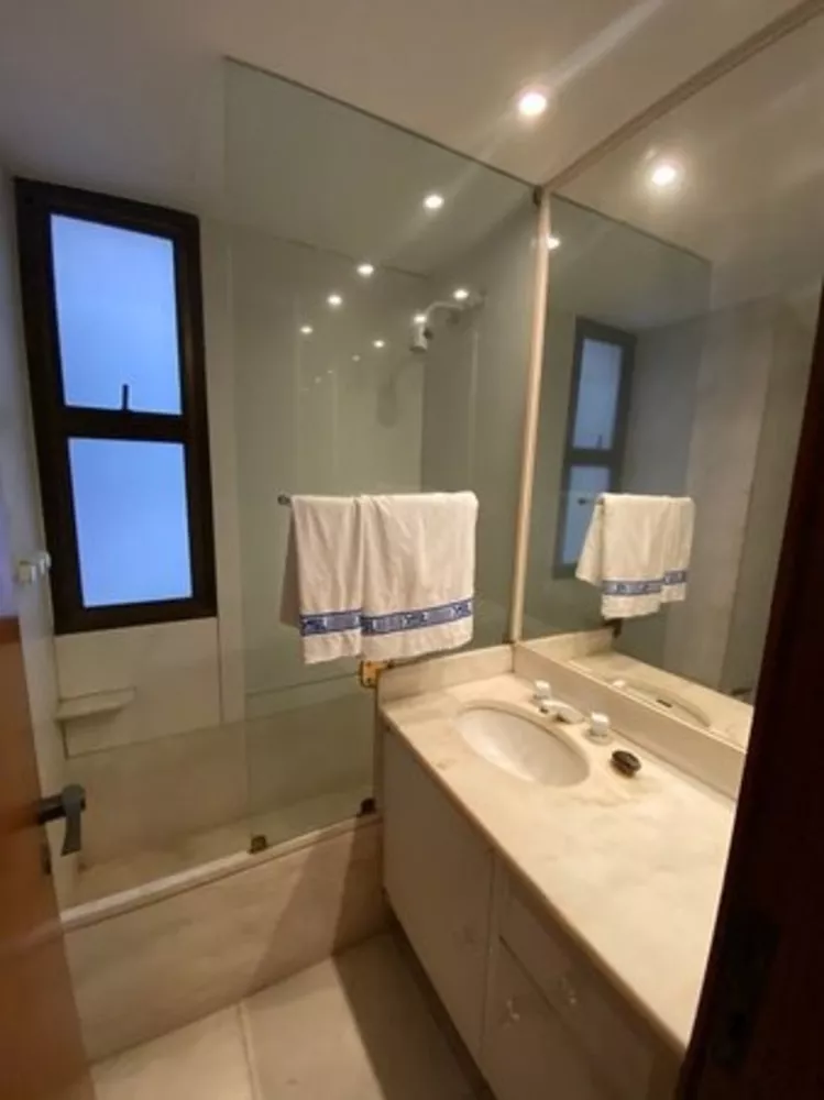 Apartamento à venda com 4 quartos, 375m² - Foto 2