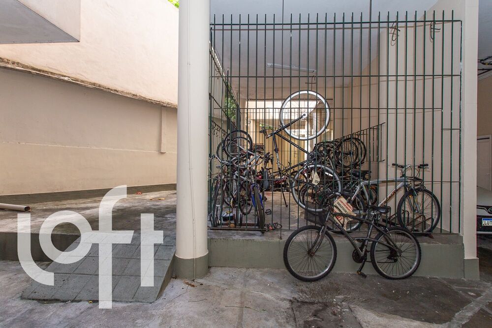 Apartamento à venda com 1 quarto, 33m² - Foto 9