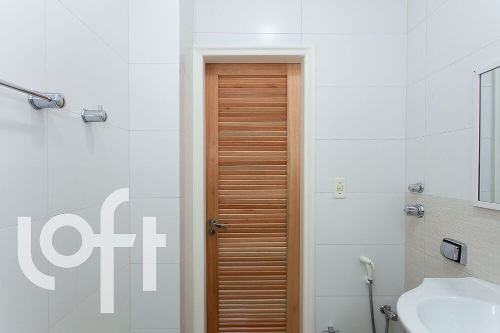 Apartamento à venda com 1 quarto, 33m² - Foto 3