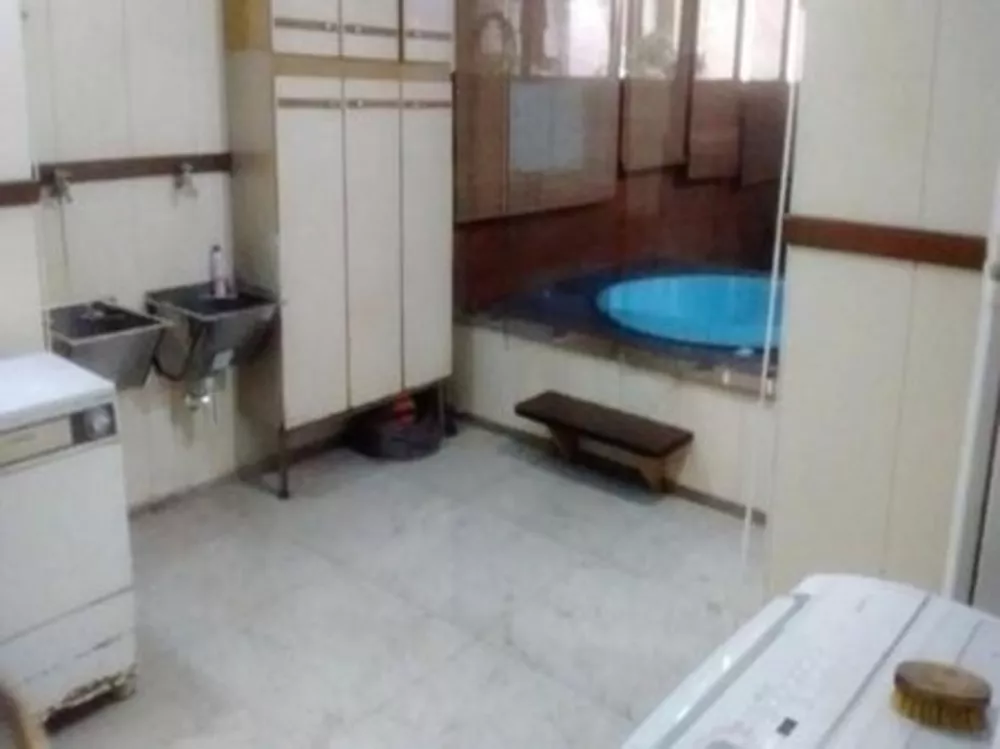 Apartamento à venda com 4 quartos, 200m² - Foto 15